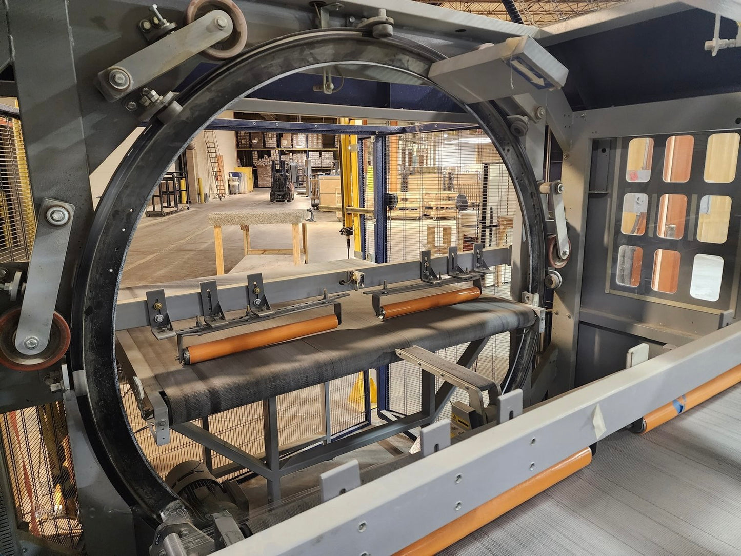 2019 Robopac Pluripac 1500 Ring Machine  - Michigan