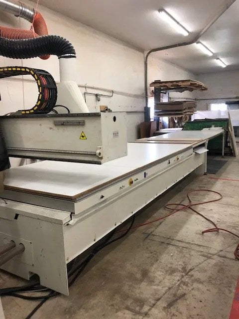 2004 Morbidelli Author 636 Top Flat Table Router with Offloading System